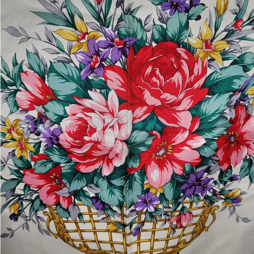 Nordstrom Luxe Floral Silk Tassel Scarf Bold Statement Vintage‎ Couture Print